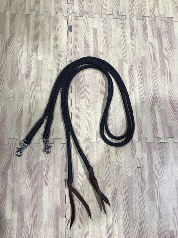 Split reins with snaps